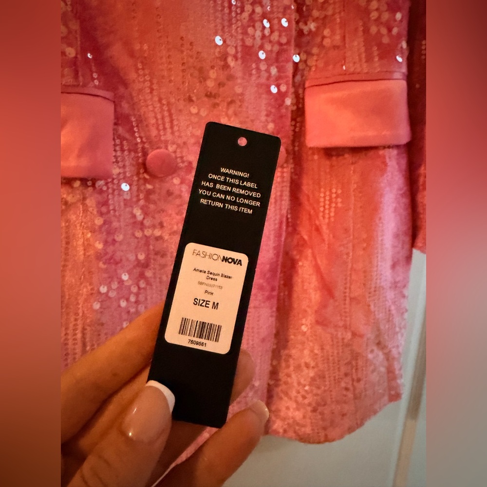 FASHION NOVA Amelia Sequin Blazer Short Dress Pink Like New Worn Once SZ Medium - Picture 6 of 13